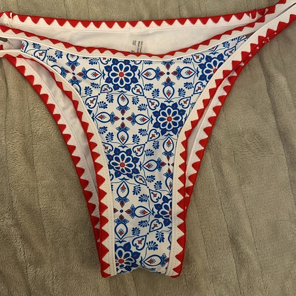 Red and Blue Bikini - Picture 3 of 6